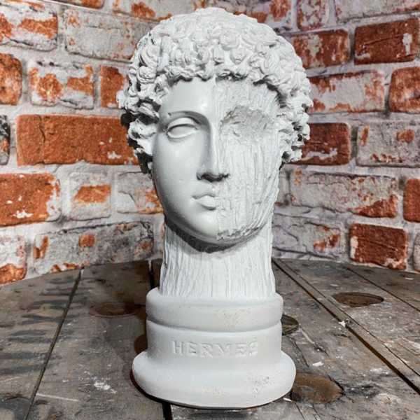 Çizgili Hermes Biblo