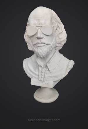 Shakespeare Büstü