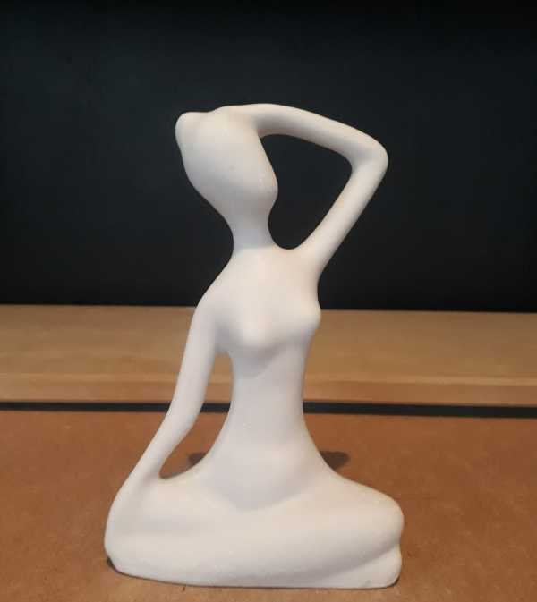 Yoga Yapan Kadınlar Biblo